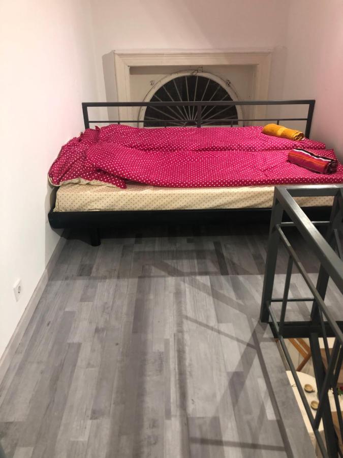 7Dab Apartment Almassy Contactless Self Check-In Boedapest Buitenkant foto